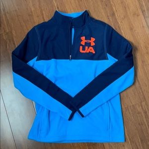 Boy’s youth large Under Armor pull over